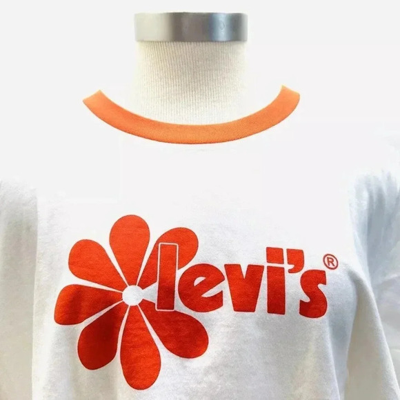 NWT LEVI'S Women Short Sleeve Pullover Round High Neck White Cropped Top Sz 1X - Picture 2 of 9